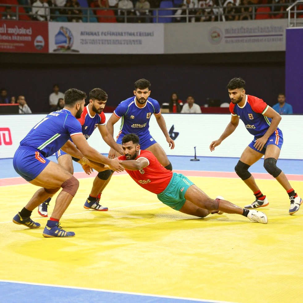 भारत बनाम इंग्लैंड, मैच 4, कॉमनवेल्थ कबड्डी चैंपियनशिप 2026: अहमदाबाद की रोटेशन वाली टीम-शीट, सुरजीत-नवीन की अगुवाई और वह स्कोरबोर्ड जो बहुत कुछ साबित नहीं करेगा
